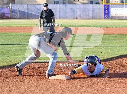 Thumbnail 2 in Durango vs Silverado (Bengal Varsity Tournament) photogallery.