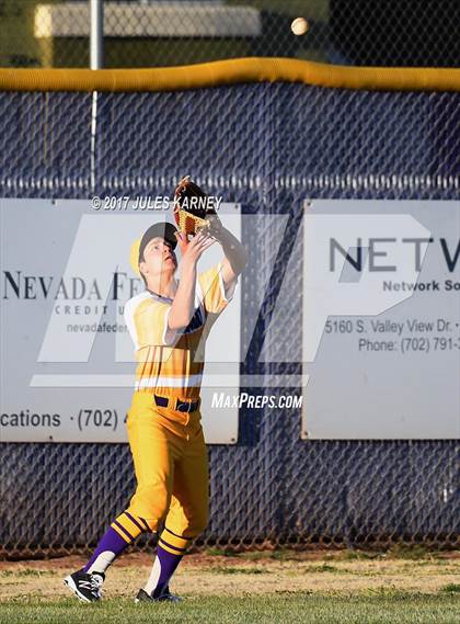 Thumbnail 2 in Durango vs Silverado (Bengal Varsity Tournament) photogallery.