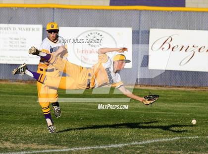 Thumbnail 1 in Durango vs Silverado (Bengal Varsity Tournament) photogallery.
