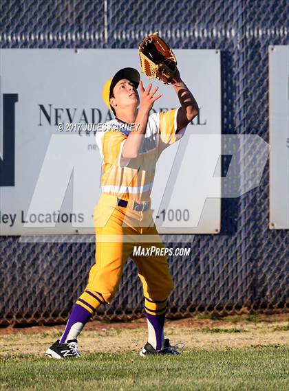 Thumbnail 1 in Durango vs Silverado (Bengal Varsity Tournament) photogallery.