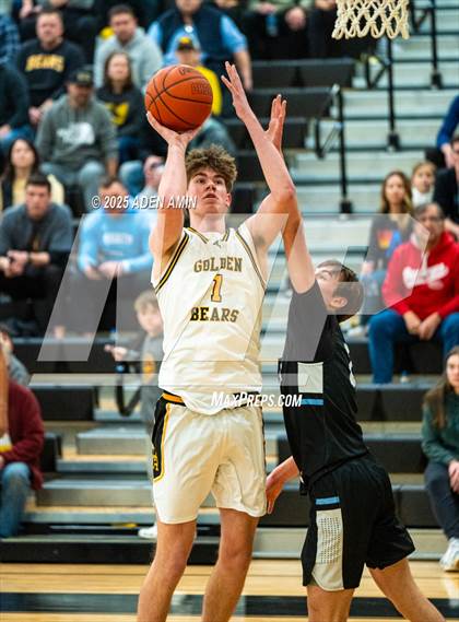 Thumbnail 1 in Hilliard Darby @ Upper Arlington photogallery.