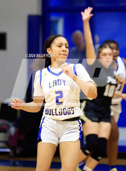 Thumbnail 1 in Pittsburg vs Chapel Hill photogallery.