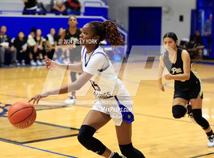Thumbnail 2 in Pittsburg vs Chapel Hill photogallery.