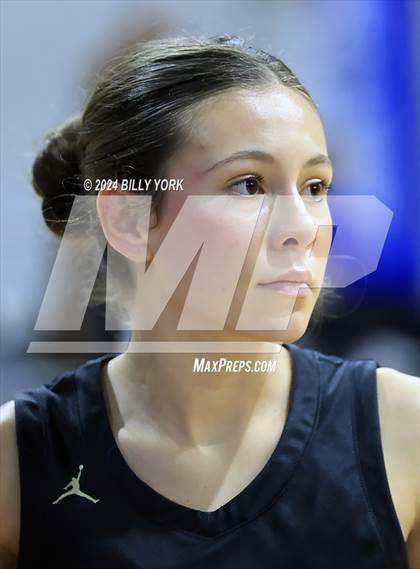 Thumbnail 2 in Pittsburg vs Chapel Hill photogallery.
