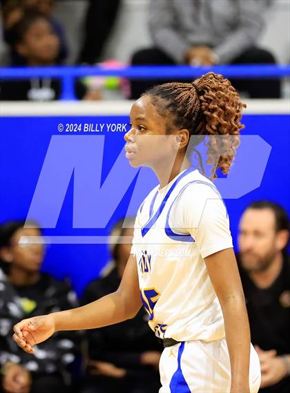 Thumbnail 2 in Pittsburg vs Chapel Hill photogallery.