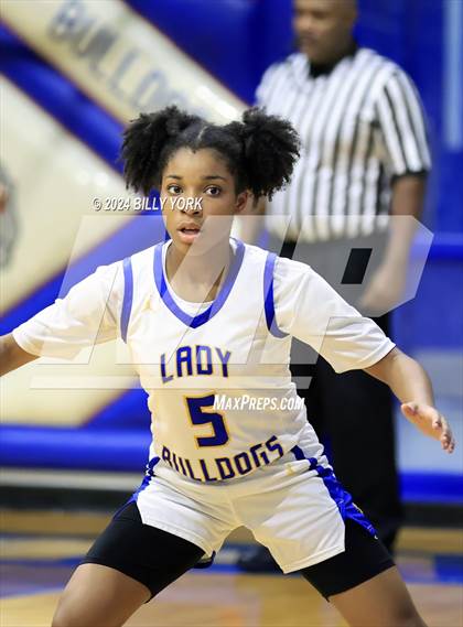 Thumbnail 3 in Pittsburg vs Chapel Hill photogallery.