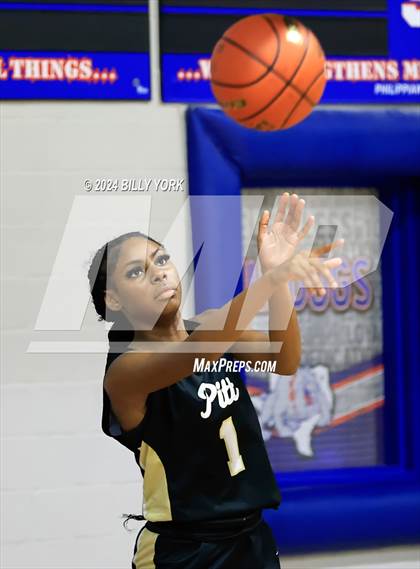 Thumbnail 3 in Pittsburg vs Chapel Hill photogallery.