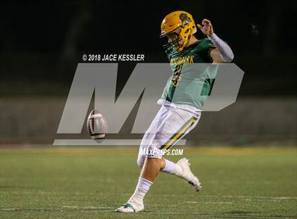 Thumbnail 3 in Burbank @ Moorpark photogallery.