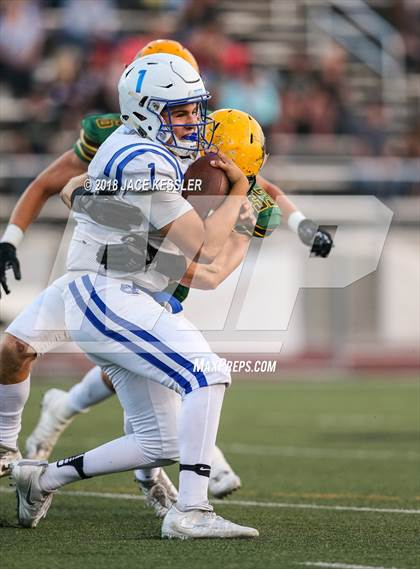Thumbnail 3 in Burbank @ Moorpark photogallery.