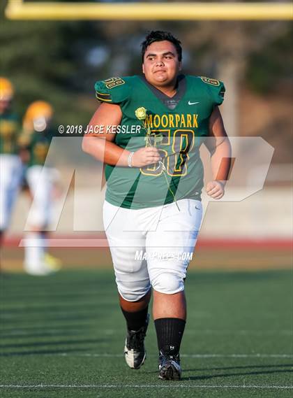Thumbnail 2 in Burbank @ Moorpark photogallery.