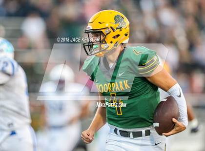 Thumbnail 2 in Burbank @ Moorpark photogallery.