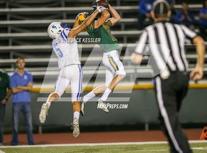 Thumbnail 3 in Burbank @ Moorpark photogallery.
