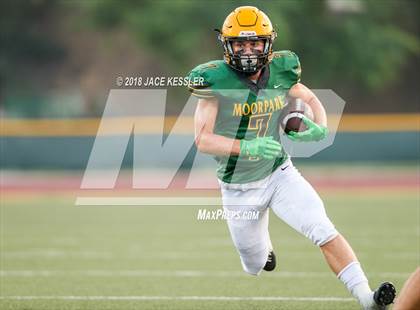 Thumbnail 3 in Burbank @ Moorpark photogallery.