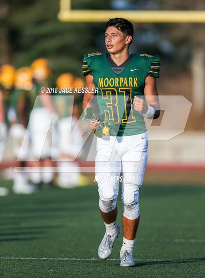 Thumbnail 3 in Burbank @ Moorpark photogallery.
