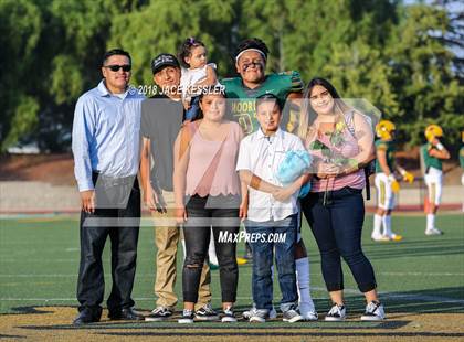 Thumbnail 3 in Burbank @ Moorpark photogallery.