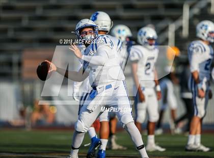 Thumbnail 3 in Burbank @ Moorpark photogallery.