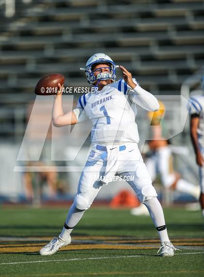 Thumbnail 1 in Burbank @ Moorpark photogallery.