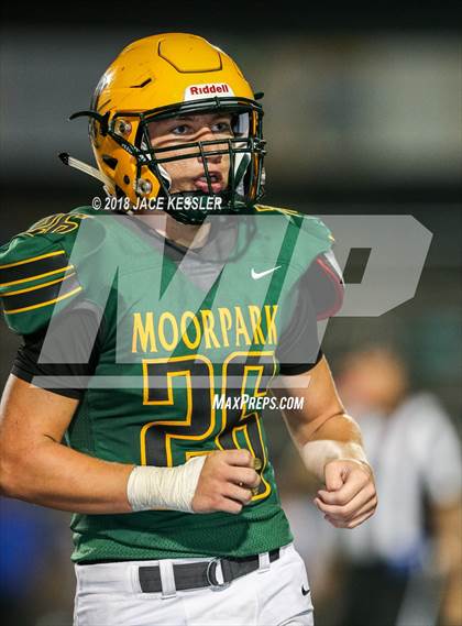 Thumbnail 1 in Burbank @ Moorpark photogallery.