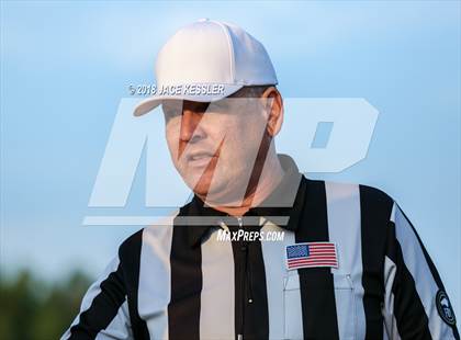 Thumbnail 1 in Burbank @ Moorpark photogallery.