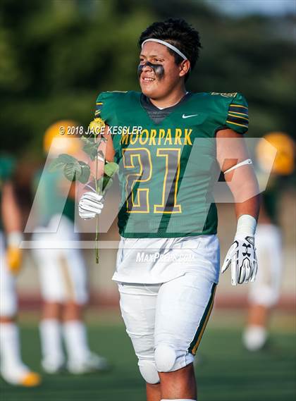 Thumbnail 2 in Burbank @ Moorpark photogallery.