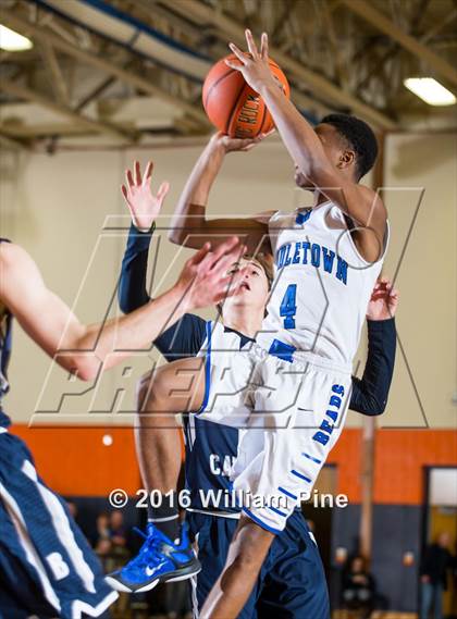 Thumbnail 2 in Middletown vs. Burke Catholic (Section 9 Class AA Final) photogallery.