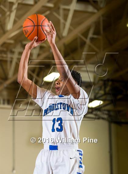 Thumbnail 3 in Middletown vs. Burke Catholic (Section 9 Class AA Final) photogallery.