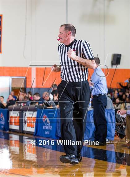 Thumbnail 1 in Middletown vs. Burke Catholic (Section 9 Class AA Final) photogallery.