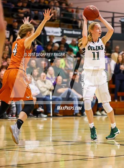 Thumbnail 1 in Kiowa County vs. Central Plains (KSHSAA 2A Playoff) photogallery.