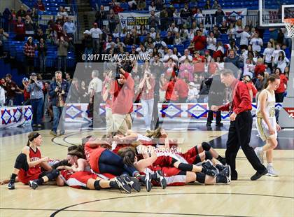 Thumbnail 1 in Pottsville vs. Pocahontas (AAA 4A Final) photogallery.