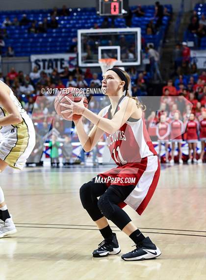 Thumbnail 2 in Pottsville vs. Pocahontas (AAA 4A Final) photogallery.