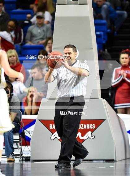 Thumbnail 2 in Pottsville vs. Pocahontas (AAA 4A Final) photogallery.