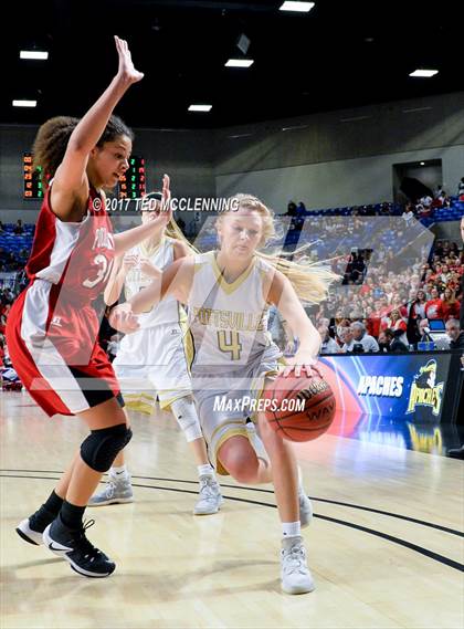 Thumbnail 3 in Pottsville vs. Pocahontas (AAA 4A Final) photogallery.