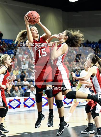 Thumbnail 2 in Pottsville vs. Pocahontas (AAA 4A Final) photogallery.