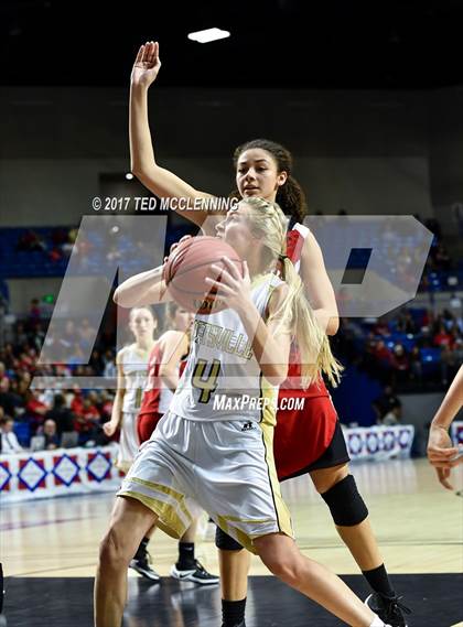 Thumbnail 1 in Pottsville vs. Pocahontas (AAA 4A Final) photogallery.