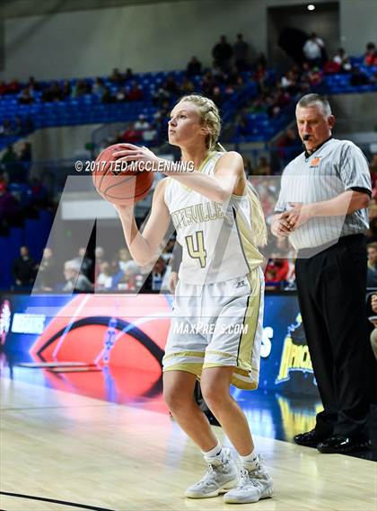 Thumbnail 3 in Pottsville vs. Pocahontas (AAA 4A Final) photogallery.
