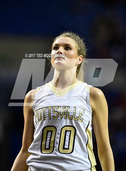 Thumbnail 1 in Pottsville vs. Pocahontas (AAA 4A Final) photogallery.