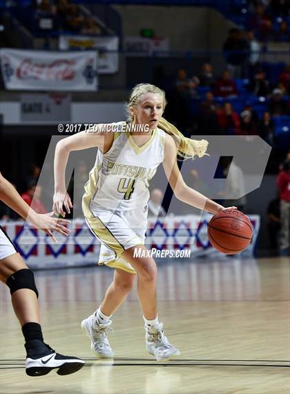 Thumbnail 1 in Pottsville vs. Pocahontas (AAA 4A Final) photogallery.