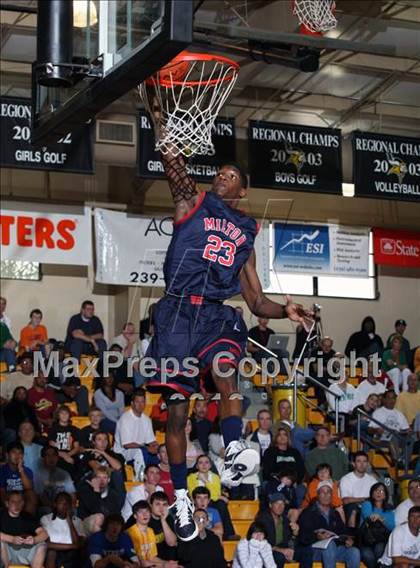 Thumbnail 1 in Fort Myers vs Milton (City of Palms Classic) photogallery.