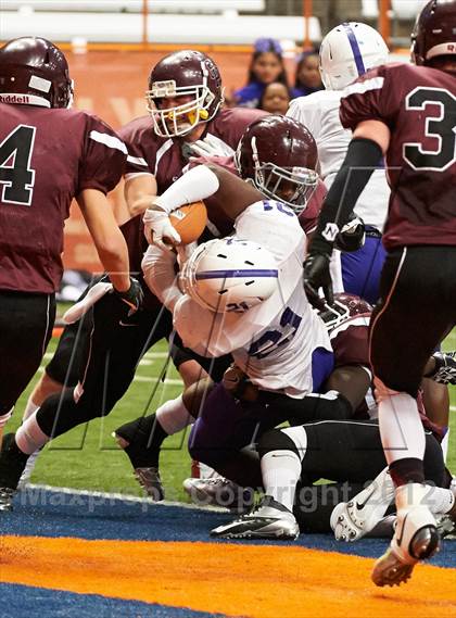 Thumbnail 2 in Orchard Park vs. New Rochelle (NYSPHSAA Class AA Final) photogallery.