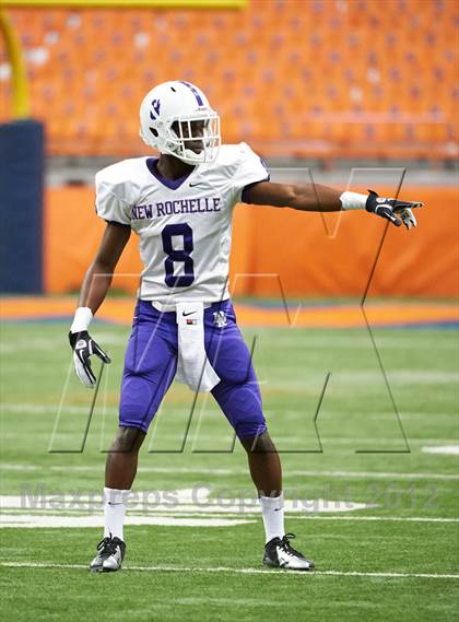 Thumbnail 3 in Orchard Park vs. New Rochelle (NYSPHSAA Class AA Final) photogallery.