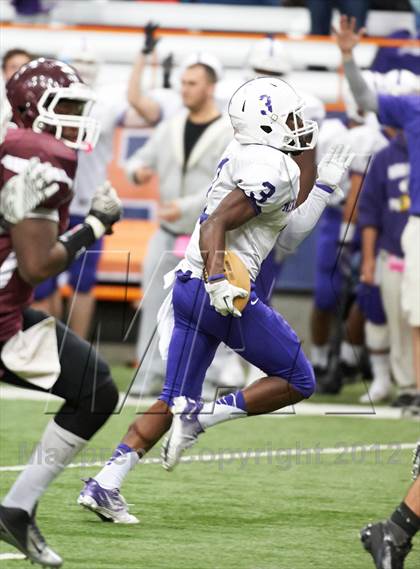 Thumbnail 2 in Orchard Park vs. New Rochelle (NYSPHSAA Class AA Final) photogallery.