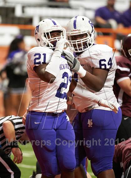 Thumbnail 2 in Orchard Park vs. New Rochelle (NYSPHSAA Class AA Final) photogallery.