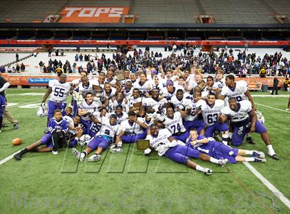 Thumbnail 2 in Orchard Park vs. New Rochelle (NYSPHSAA Class AA Final) photogallery.