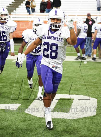 Thumbnail 2 in Orchard Park vs. New Rochelle (NYSPHSAA Class AA Final) photogallery.