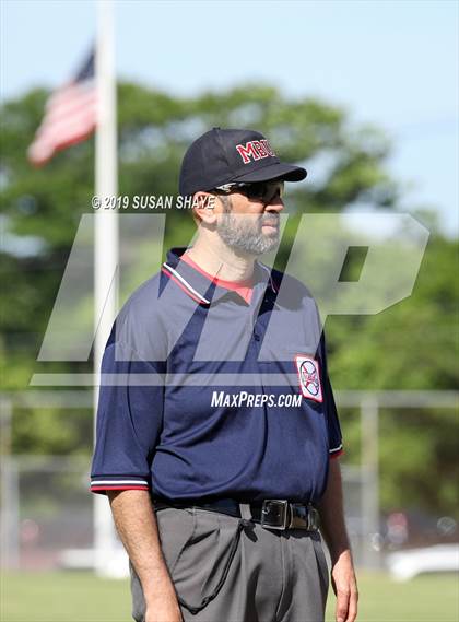 Thumbnail 2 in Tahanto Regional vs. Hopedale (MIAA Division 4 Central Final) photogallery.