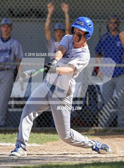 Thumbnail 1 in Tahanto Regional vs. Hopedale (MIAA Division 4 Central Final) photogallery.