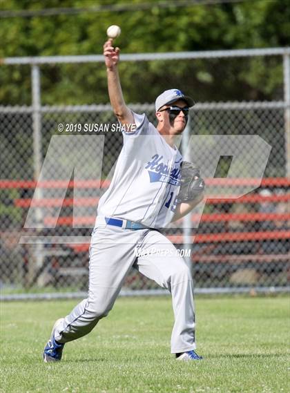 Thumbnail 2 in Tahanto Regional vs. Hopedale (MIAA Division 4 Central Final) photogallery.