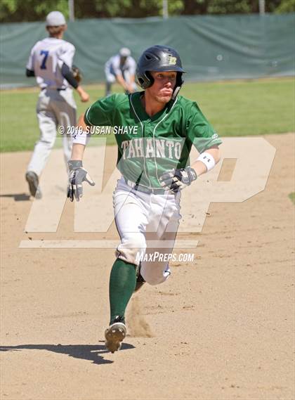 Thumbnail 1 in Tahanto Regional vs. Hopedale (MIAA Division 4 Central Final) photogallery.