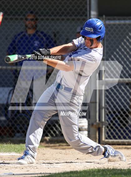 Thumbnail 1 in Tahanto Regional vs. Hopedale (MIAA Division 4 Central Final) photogallery.