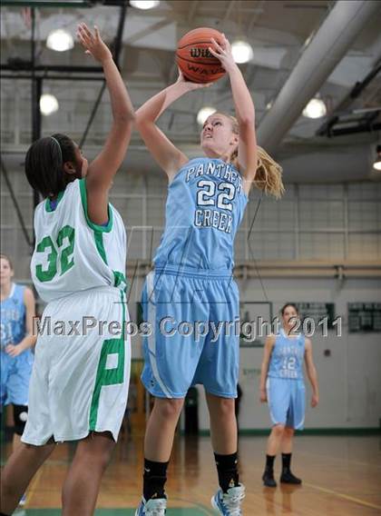 Thumbnail 3 in Panther Creek @ Cary photogallery.